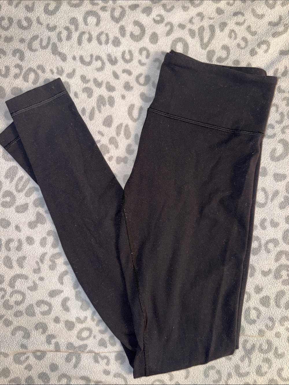 Black Lululemon leggings